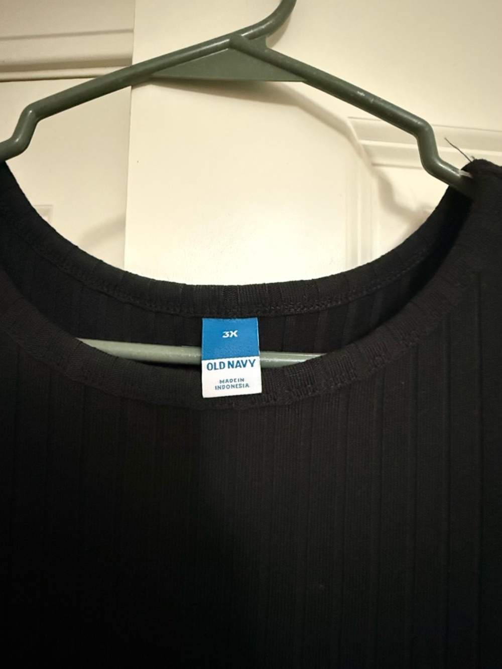 Old Navy Black Sleeveless Ribbed Midi Dress - Picture 3 of 3